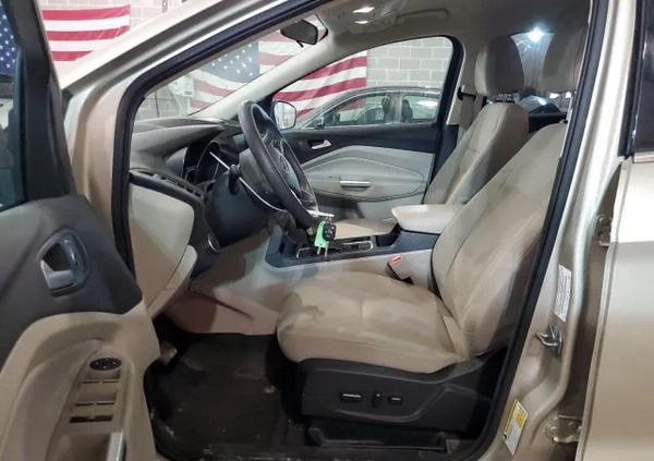 Ford Escape cena 29000 przebieg: 126961, rok produkcji 2017 z Recz małe 67